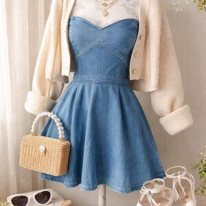 Vintage GUESS Women Y2K Denim Babydoll Mini Dress Size 6.